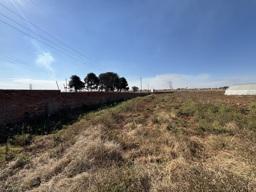 Commercial Property for Sale in Mapleton A H Gauteng