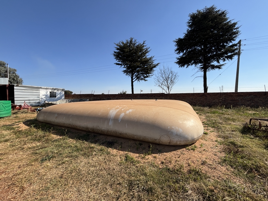 Commercial Property for Sale in Mapleton A H Gauteng