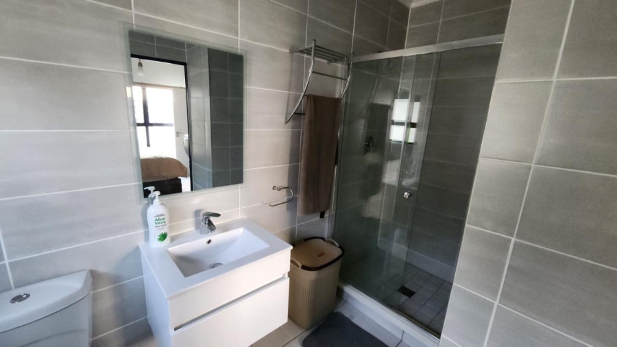 To Let 1 Bedroom Property for Rent in Waterfall Gauteng