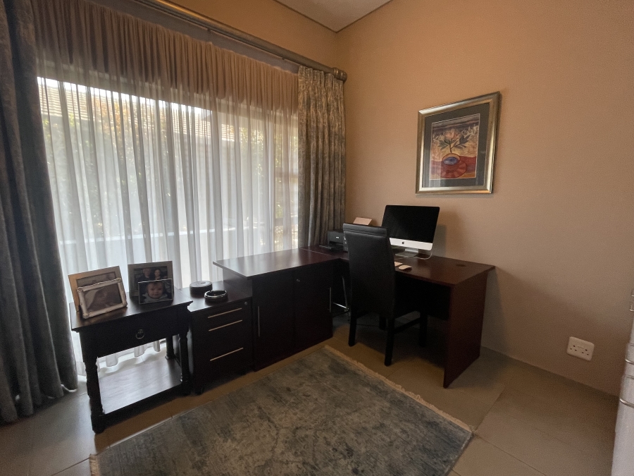 2 Bedroom Property for Sale in Lynnwood Gauteng
