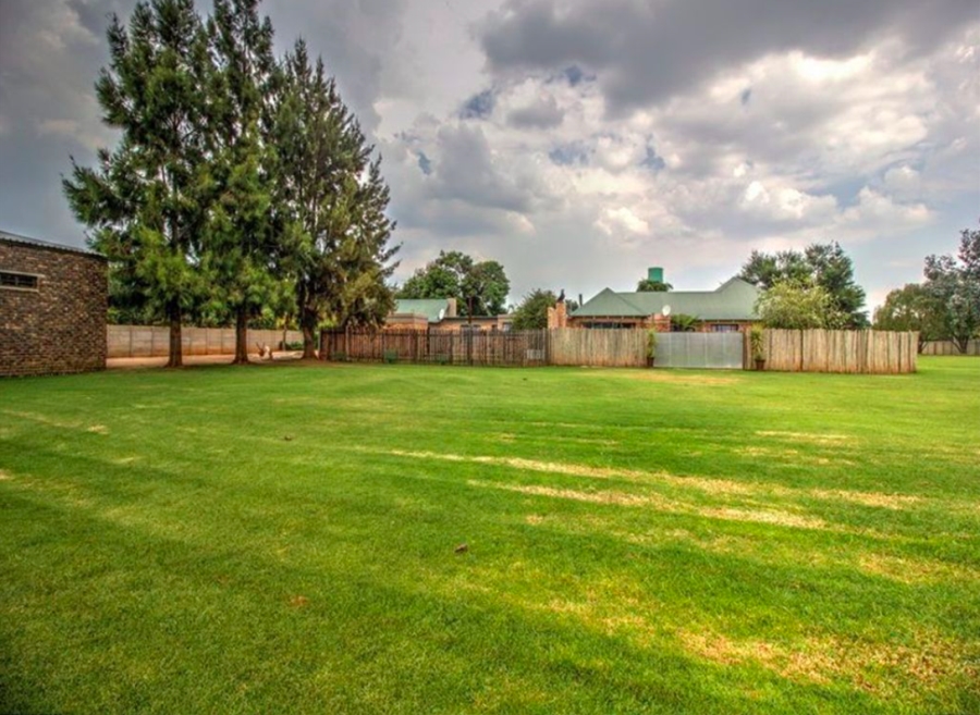 4 Bedroom Property for Sale in Bredell Gauteng