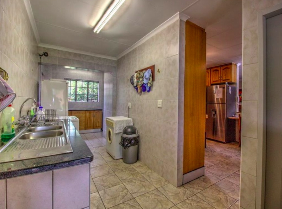 4 Bedroom Property for Sale in Bredell Gauteng