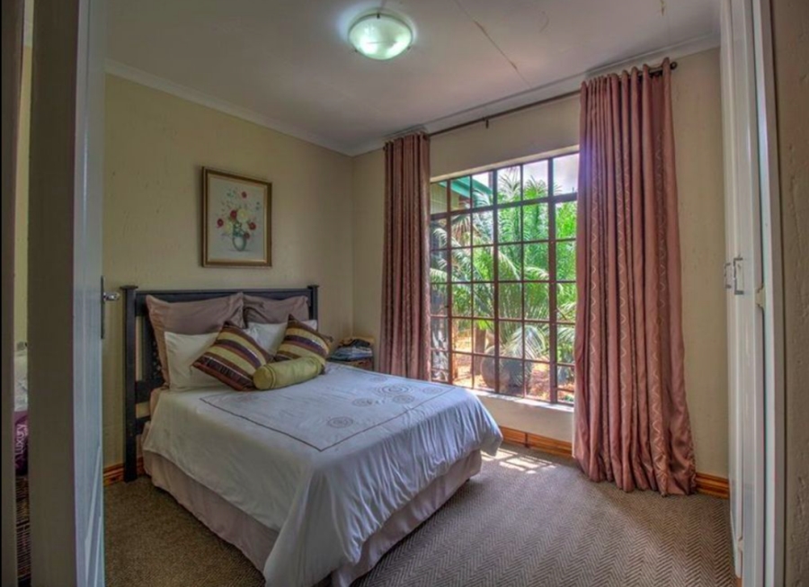 4 Bedroom Property for Sale in Bredell Gauteng