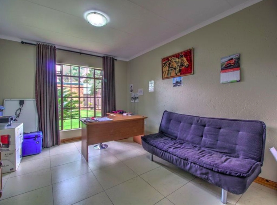 4 Bedroom Property for Sale in Bredell Gauteng