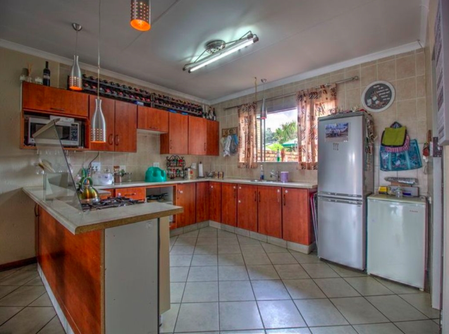4 Bedroom Property for Sale in Bredell Gauteng