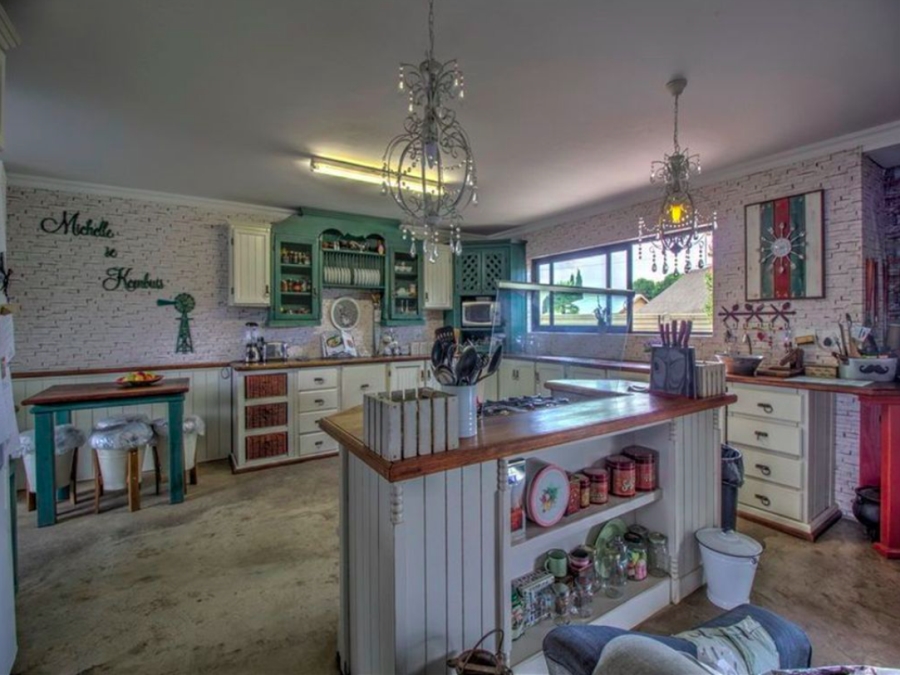 4 Bedroom Property for Sale in Bredell Gauteng