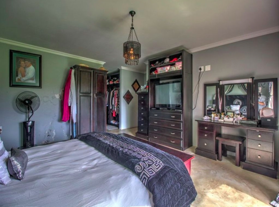 4 Bedroom Property for Sale in Bredell Gauteng