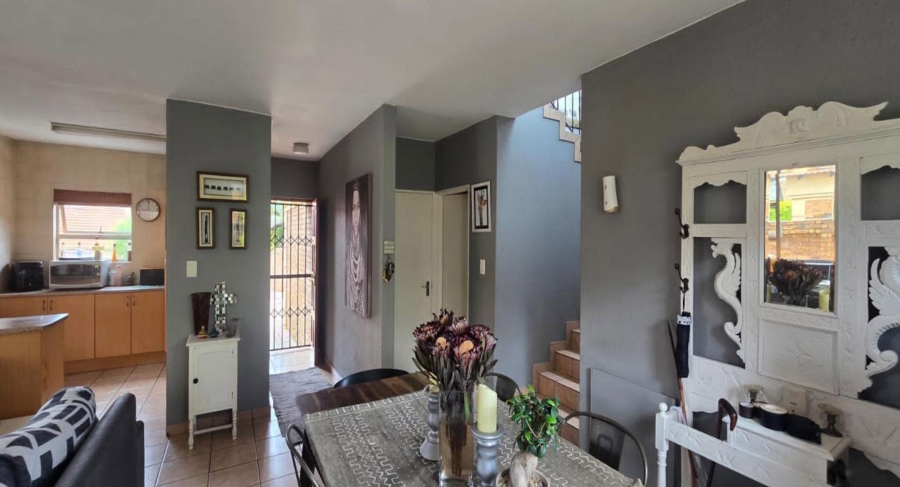 3 Bedroom Property for Sale in Glen Marais Gauteng