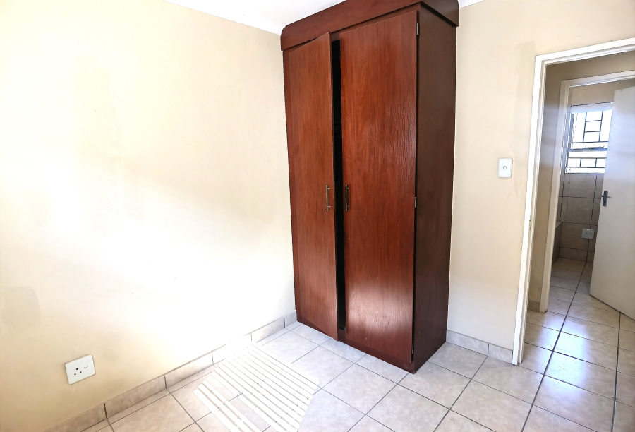 3 Bedroom Property for Sale in Kosmosdal Gauteng