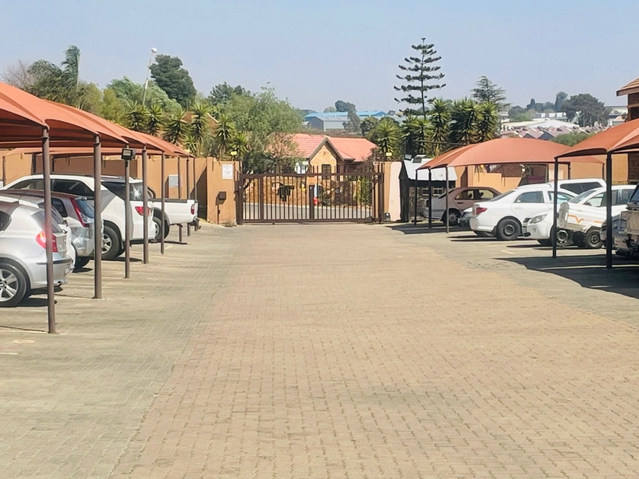 To Let 2 Bedroom Property for Rent in Terenure Gauteng