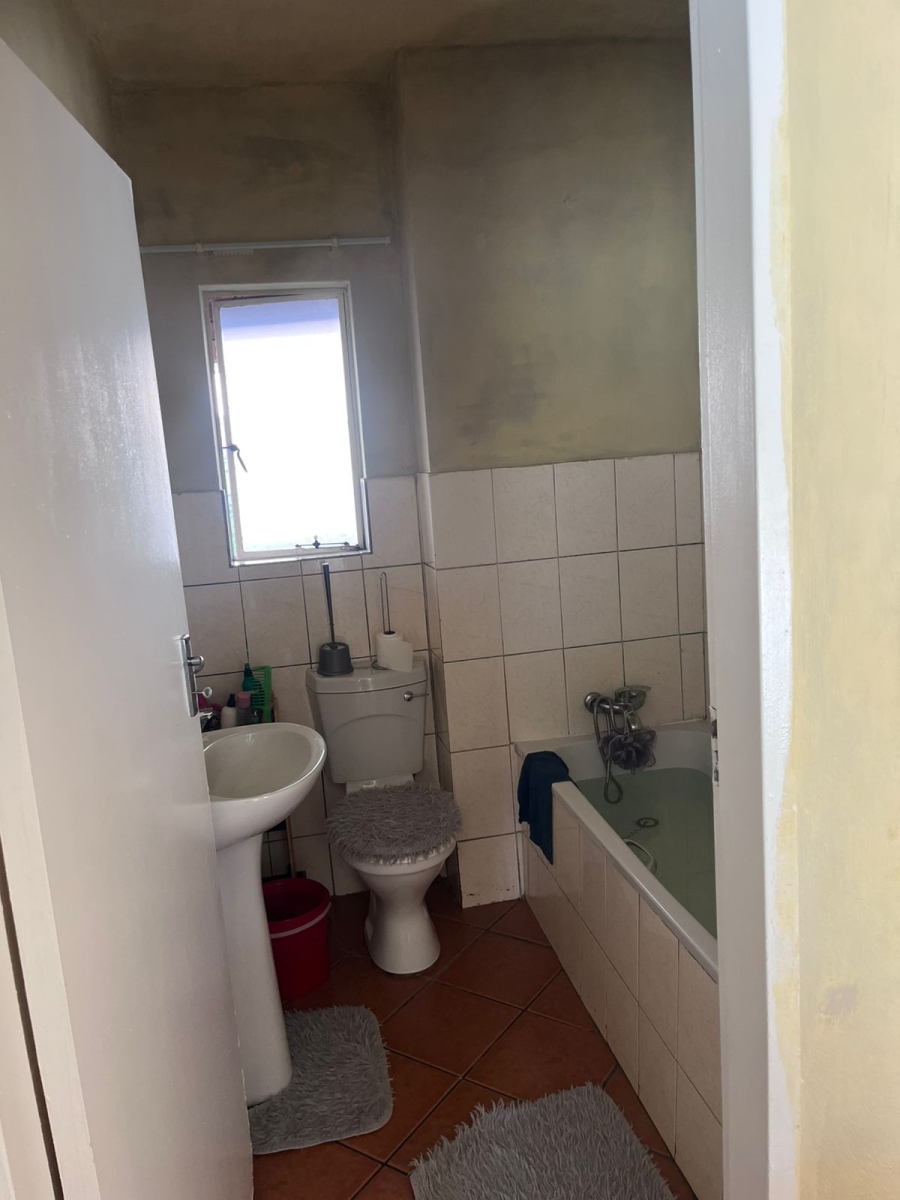 To Let 2 Bedroom Property for Rent in Terenure Gauteng