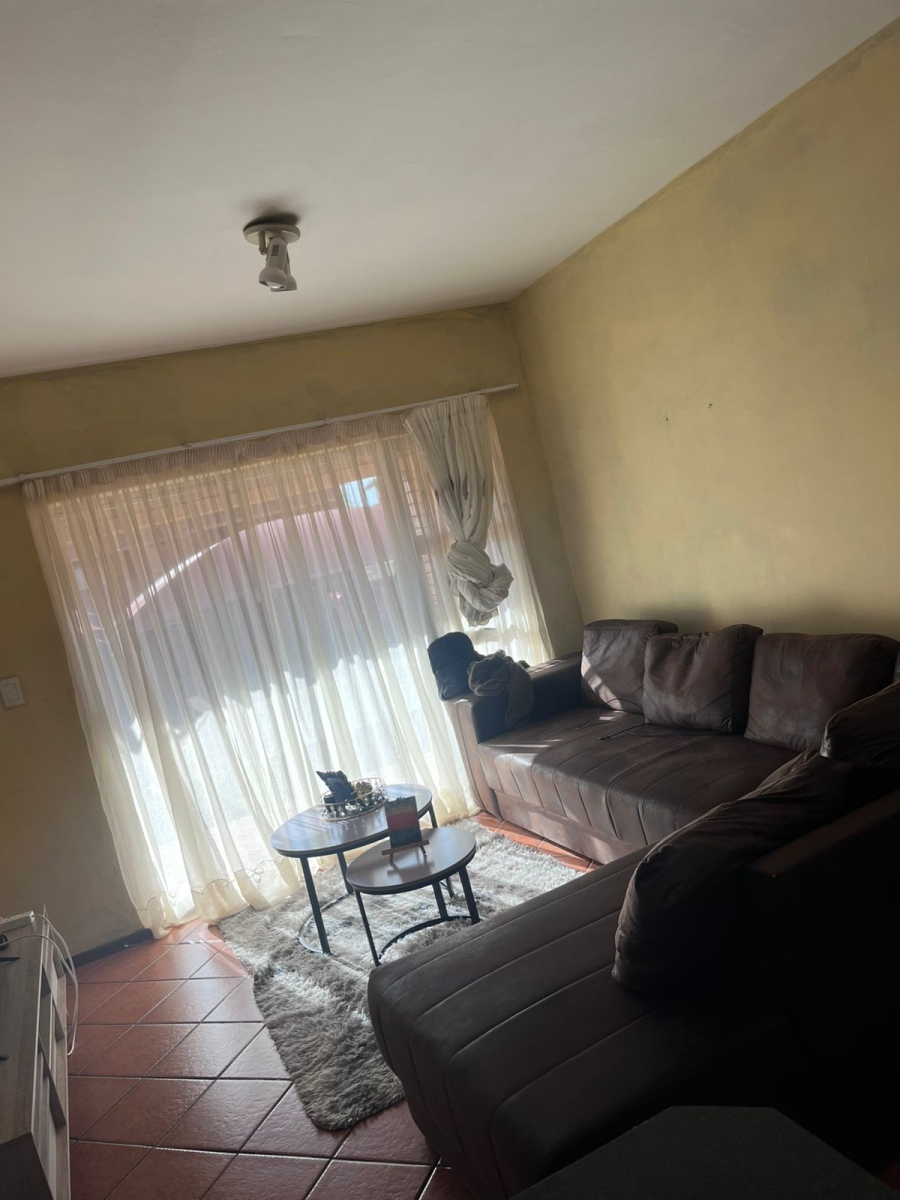 To Let 2 Bedroom Property for Rent in Terenure Gauteng
