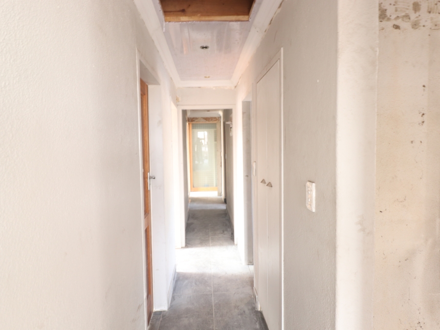 3 Bedroom Property for Sale in Esther Park Gauteng