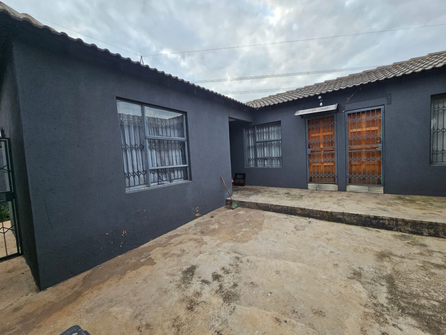 3 Bedroom Property for Sale in Atteridgeville Gauteng