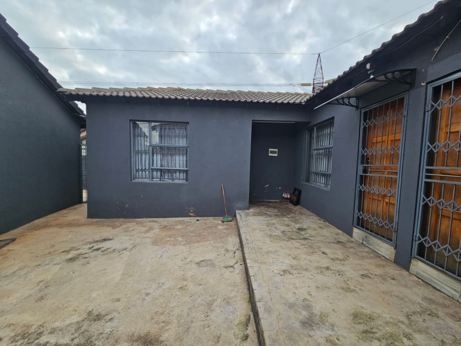 3 Bedroom Property for Sale in Atteridgeville Gauteng