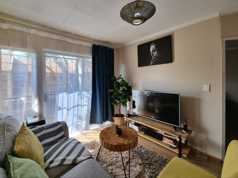 1 Bedroom Property for Sale in Willow Park Manor Gauteng