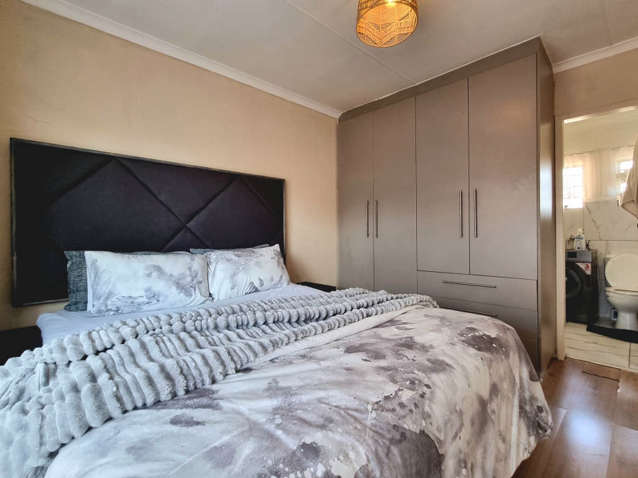 1 Bedroom Property for Sale in Willow Park Manor Gauteng