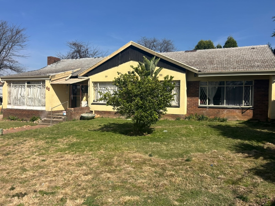 14 Bedroom Property for Sale in Edendale Gauteng