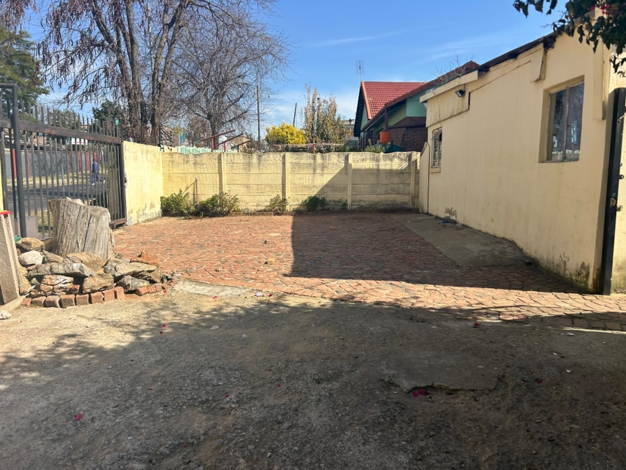 14 Bedroom Property for Sale in Edendale Gauteng