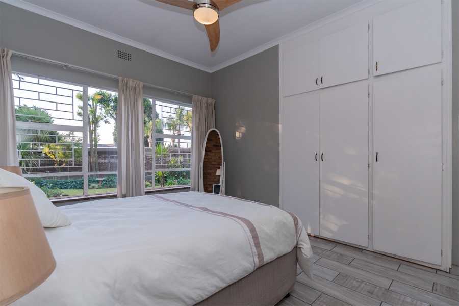 4 Bedroom Property for Sale in Glen Marais Gauteng