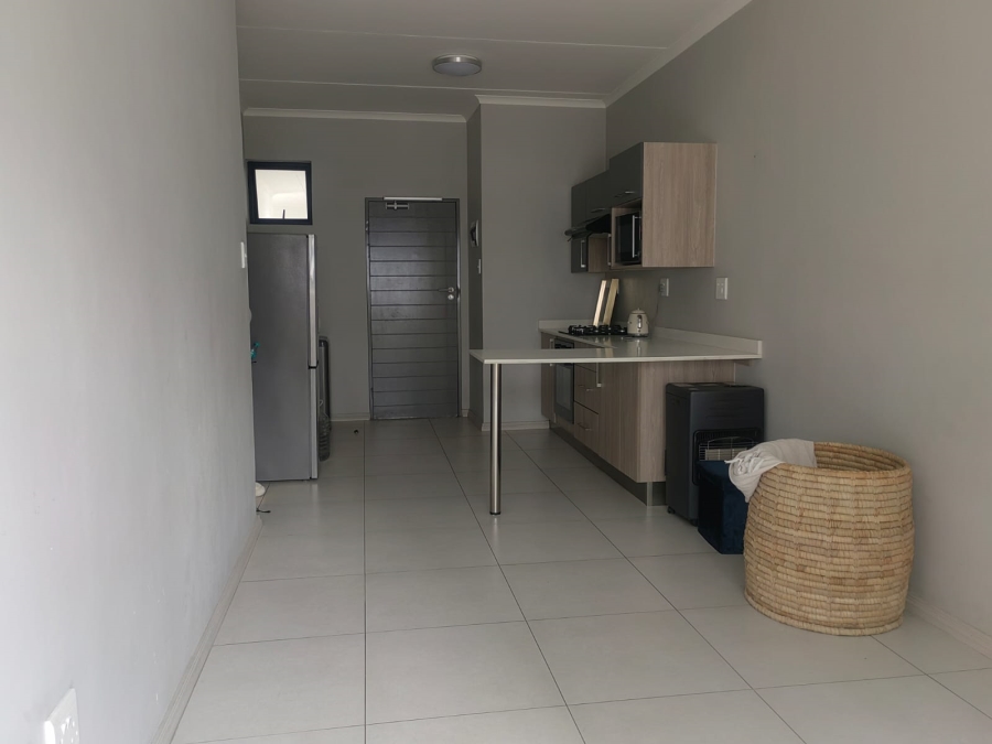 1 Bedroom Property for Sale in Carlswald Gauteng