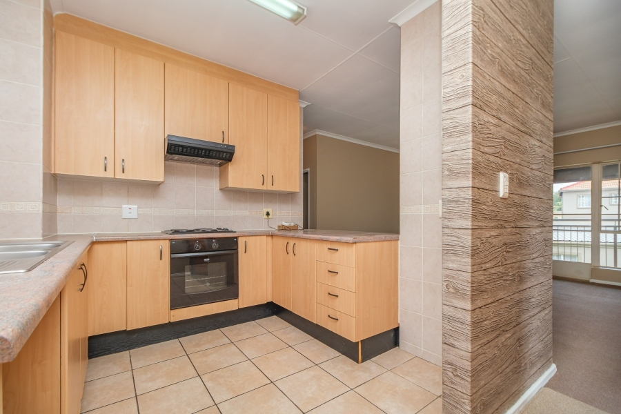 2 Bedroom Property for Sale in Roodekrans Gauteng