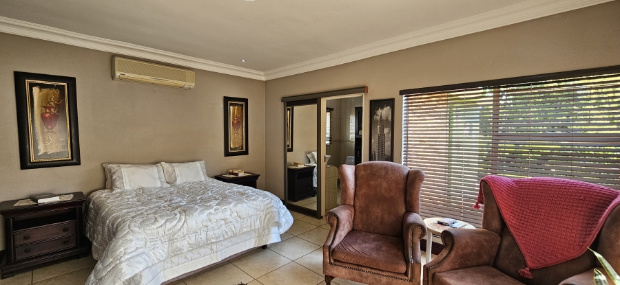 6 Bedroom Property for Sale in Sherman Park Gauteng