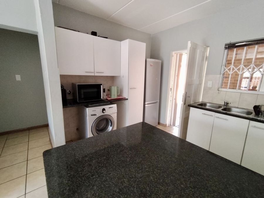 3 Bedroom Property for Sale in Honeydew Manor Gauteng