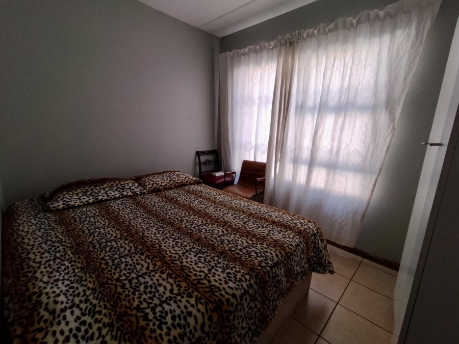 3 Bedroom Property for Sale in Honeydew Manor Gauteng