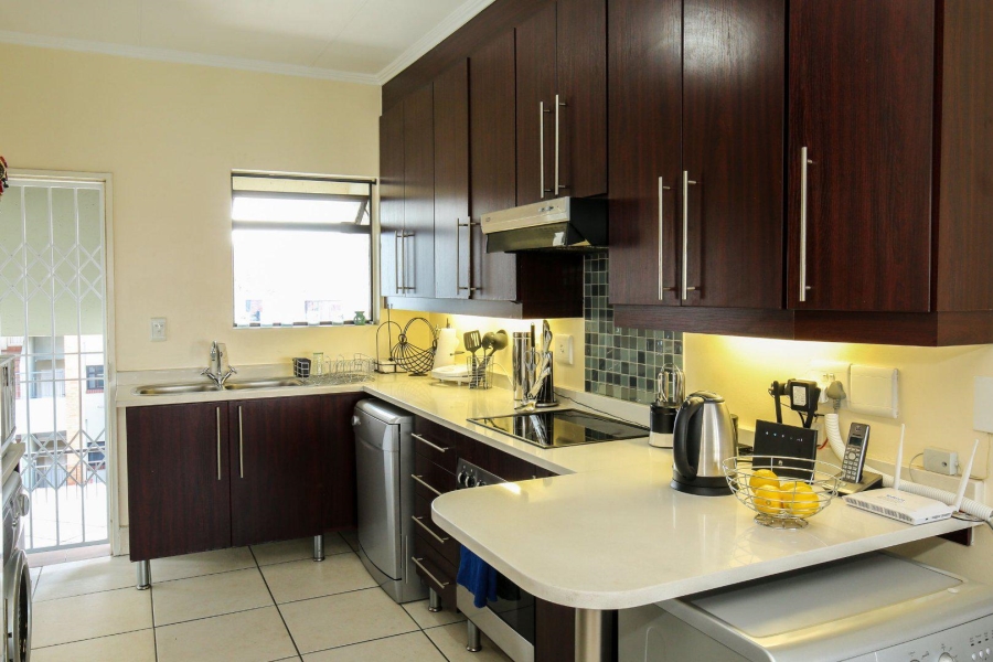 2 Bedroom Property for Sale in Greenstone Hill Gauteng
