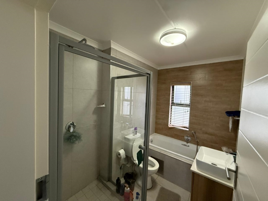 2 Bedroom Property for Sale in Linbro Park Gauteng