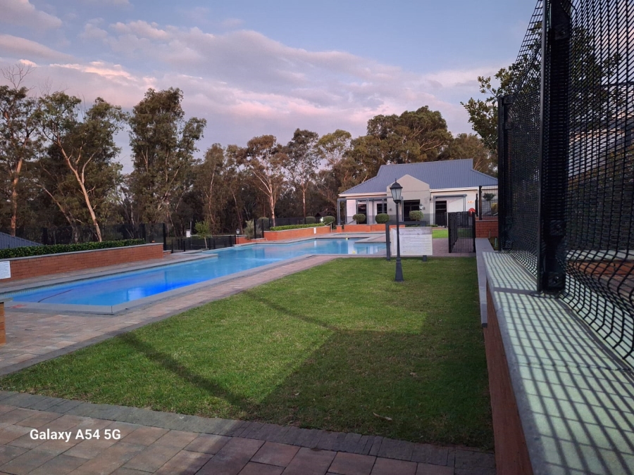 2 Bedroom Property for Sale in Linbro Park Gauteng