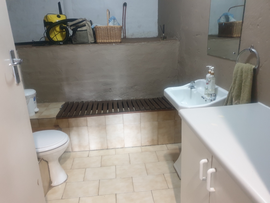 To Let 1 Bedroom Property for Rent in Waterkloof Ridge Gauteng