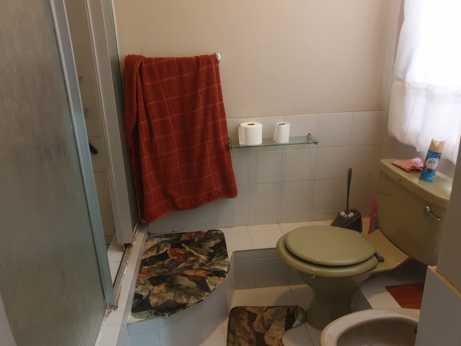 To Let 1 Bedroom Property for Rent in Waterkloof Ridge Gauteng