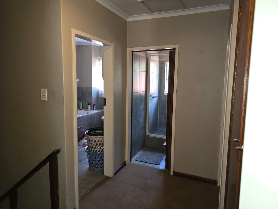 3 Bedroom Property for Sale in The Orchards Gauteng