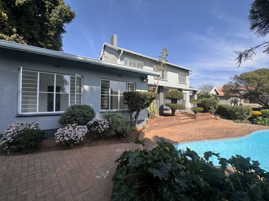4 Bedroom Property for Sale in Wilro Park Gauteng