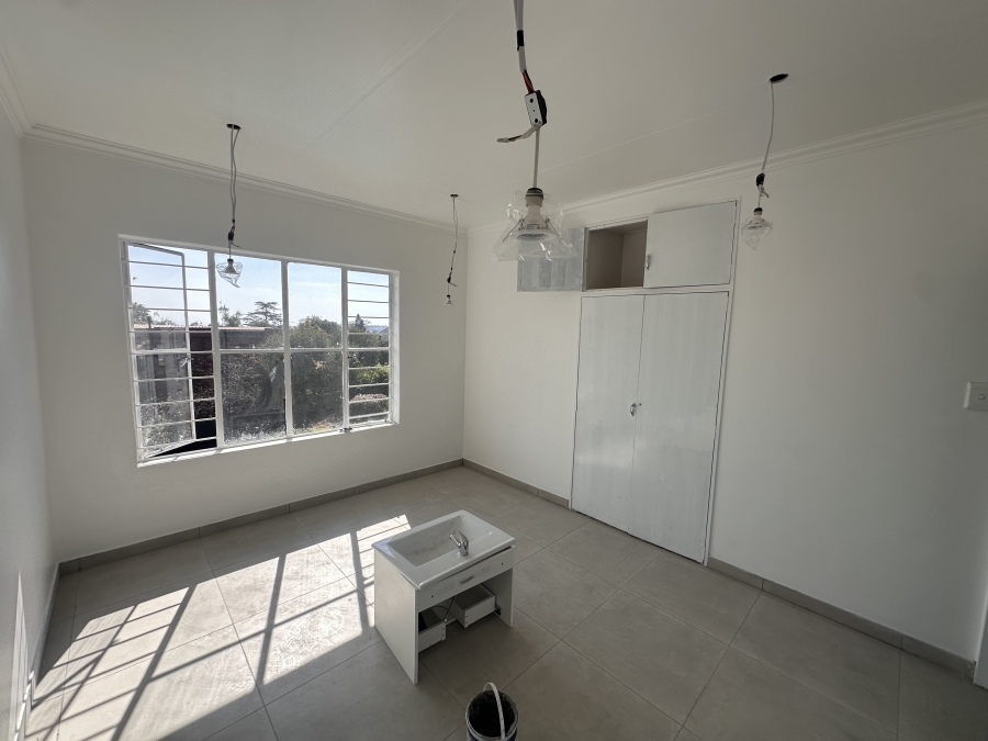 4 Bedroom Property for Sale in Wilro Park Gauteng