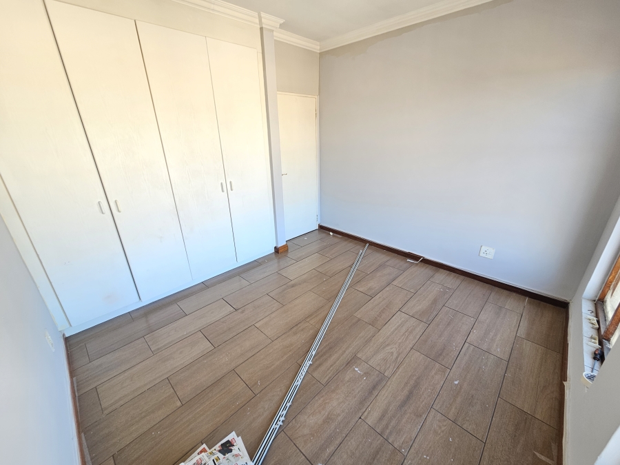 2 Bedroom Property for Sale in Bryanston Gauteng