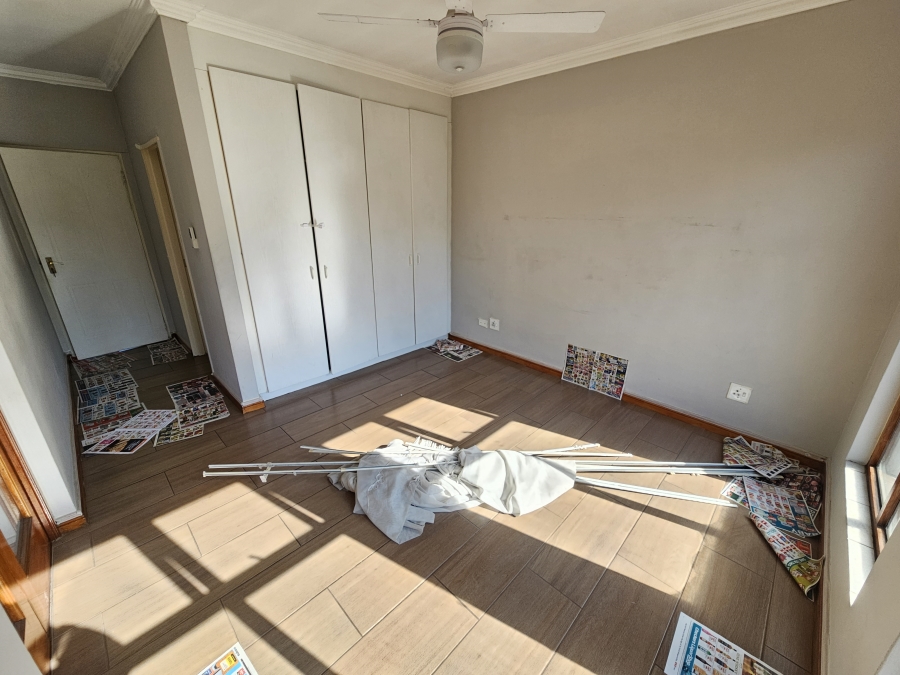 2 Bedroom Property for Sale in Bryanston Gauteng
