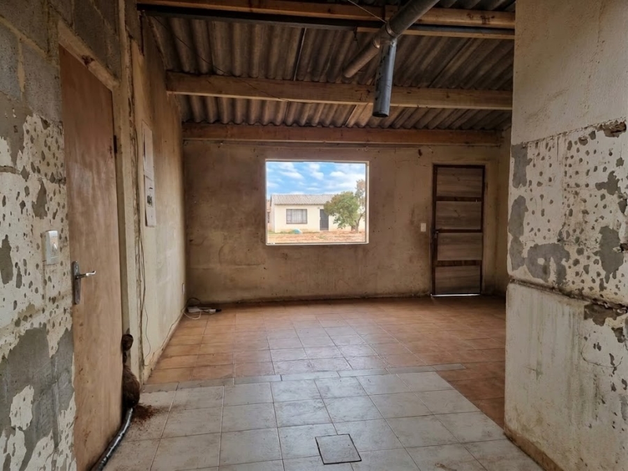 2 Bedroom Property for Sale in Stretford Gauteng