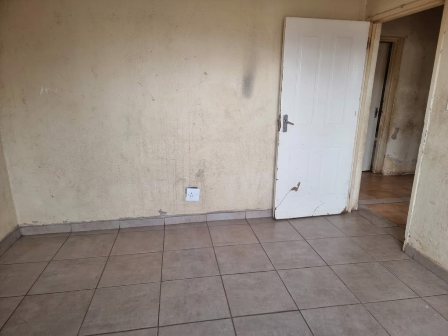 2 Bedroom Property for Sale in Stretford Gauteng