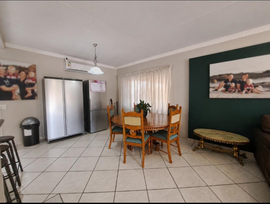 3 Bedroom Property for Sale in Vanderbijlpark SW 5 Gauteng