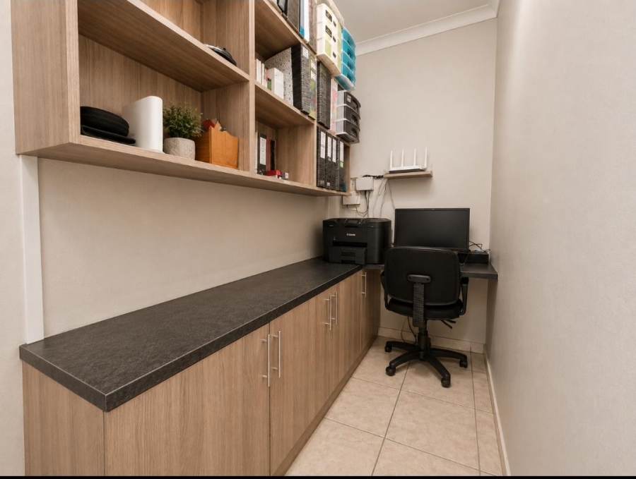 3 Bedroom Property for Sale in Vanderbijlpark SW 5 Gauteng