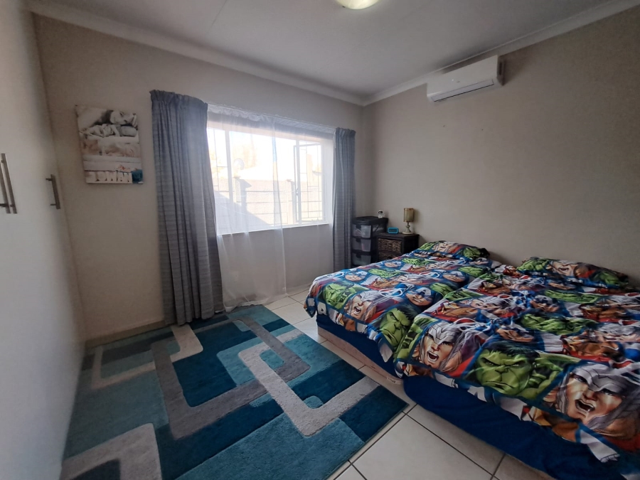 3 Bedroom Property for Sale in Vanderbijlpark SW 5 Gauteng