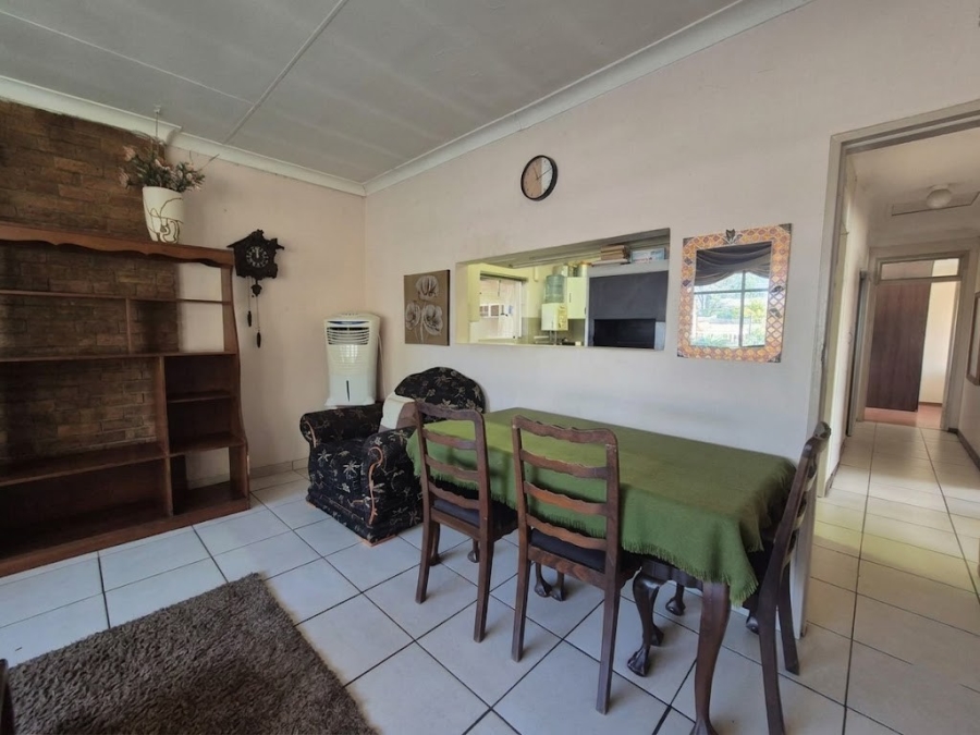 3 Bedroom Property for Sale in Sonland Park Gauteng