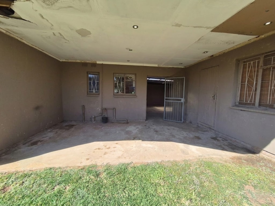 3 Bedroom Property for Sale in Sonland Park Gauteng