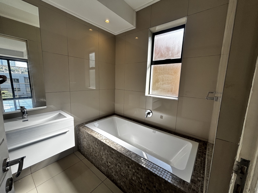 To Let 2 Bedroom Property for Rent in Sandton Central Gauteng