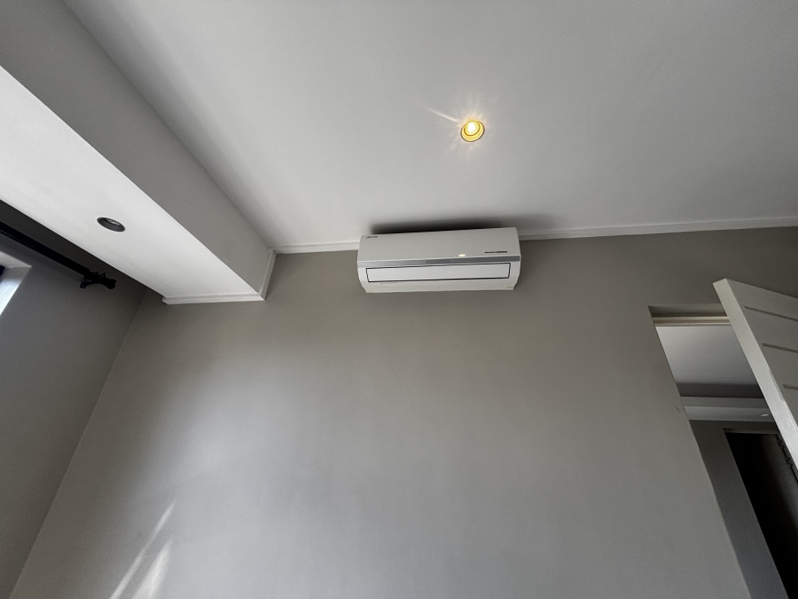 To Let 2 Bedroom Property for Rent in Sandton Central Gauteng