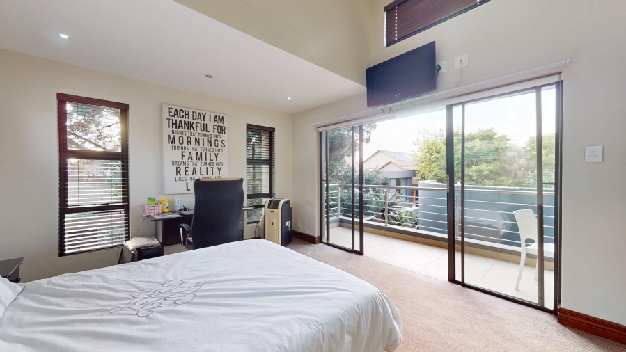 4 Bedroom Property for Sale in Serengeti Lifestyle Estate Gauteng