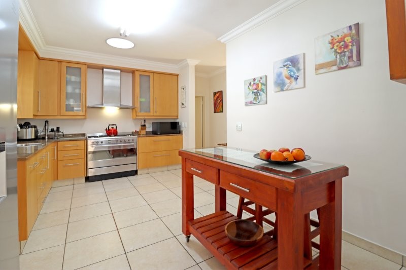 5 Bedroom Property for Sale in Cresta Gauteng